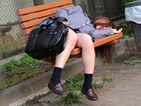 完全昏眠　－4名－　ばどみんとん部所属（1●）/膣貸し切り旅行会社勤務(24)/痙攣リーチ映画研究部（1●）/とろまん音大生（20）　全員中出し　夢遊秒　サンプル画像05